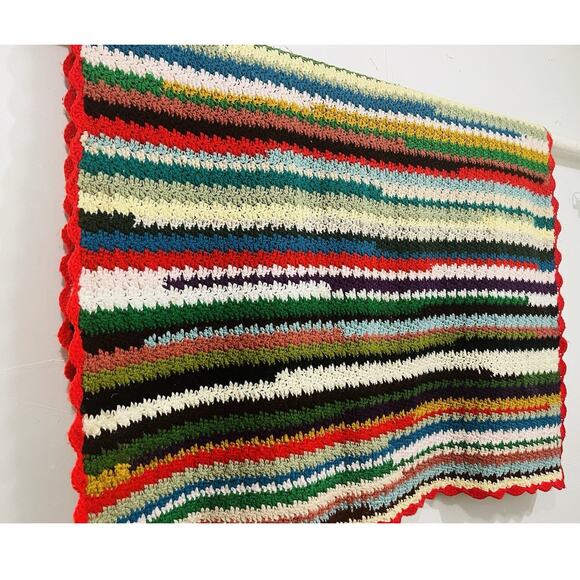 Vtg Rainbow Afghan Crochet Blanket Handmade Cottagecore Scalloped Edge Boho Prid - Picture 2 of 11